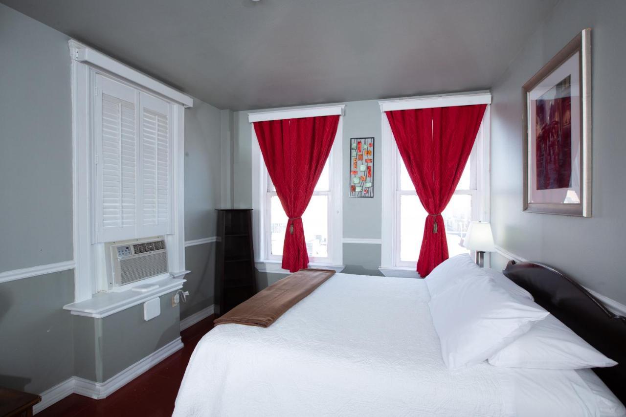 The Rialto Hotel Λαρέντο Εξωτερικό φωτογραφία