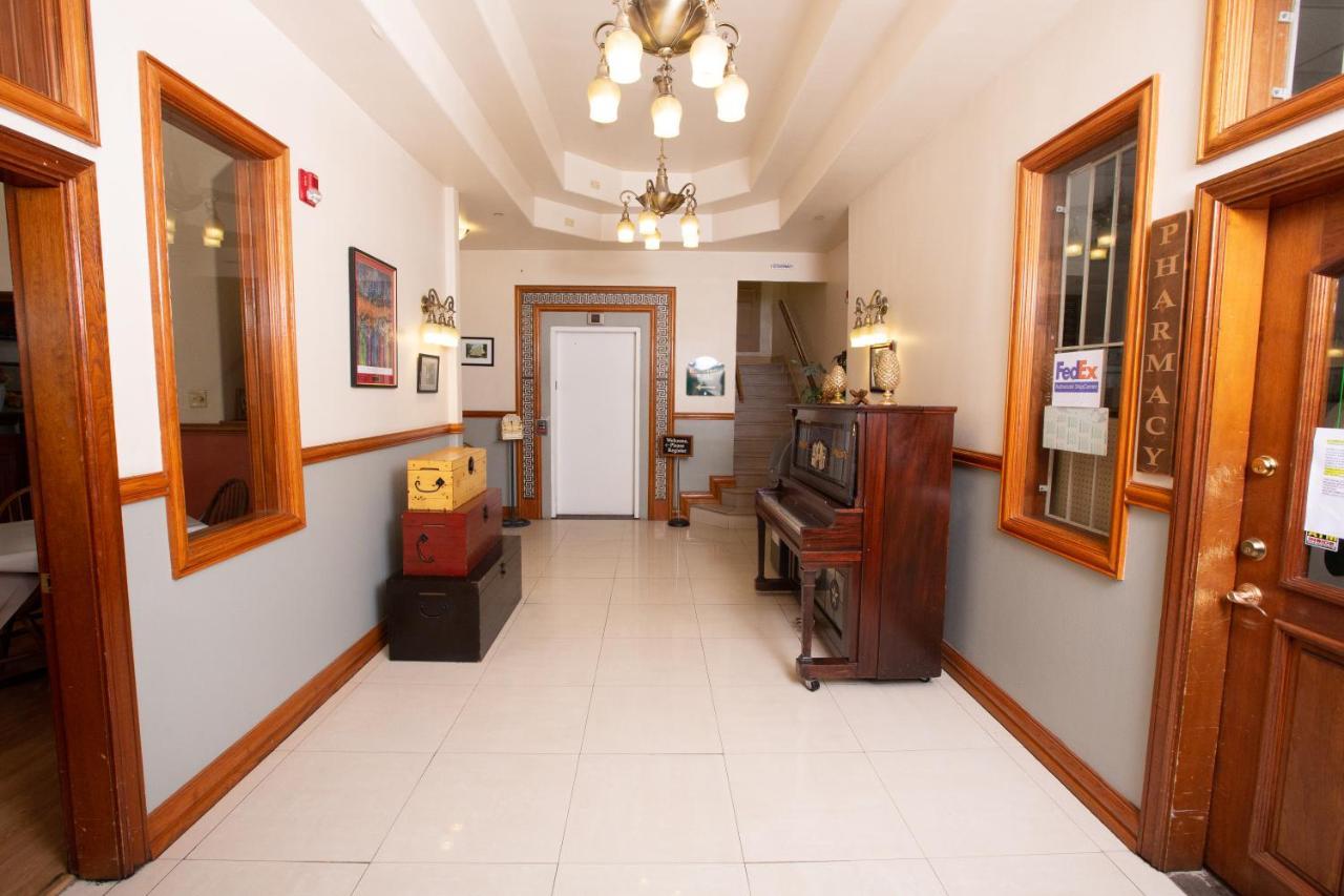The Rialto Hotel Λαρέντο Εξωτερικό φωτογραφία